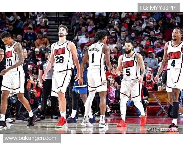 火箭队对阵鹈鹕队精彩直播全程回顾与赛后分析