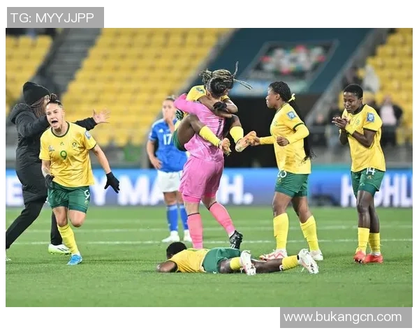 意大利女足与荷兰女足激战正酣谁能在欧洲赛场脱颖而出